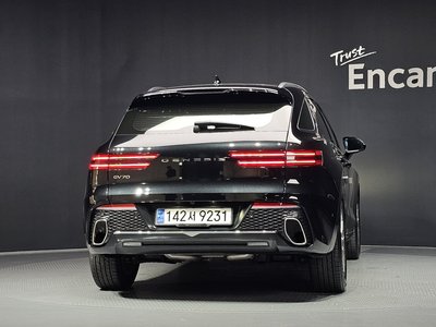 2023 Genesis GV70 photo 4