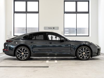 صورة 6 لـ 2025 Porsche PANAMERA