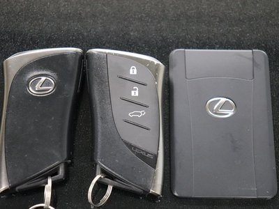 2023 Lexus NX — миниатюра 43