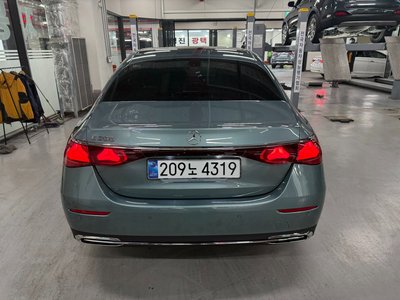 MERCEDES-BENZ E-CLASS - 4