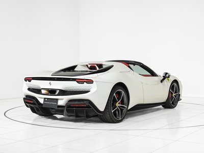 صورة 10 لـ 2023 Ferrari 296 GTS