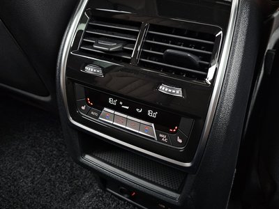 2023 BMW X5 缩略图 19