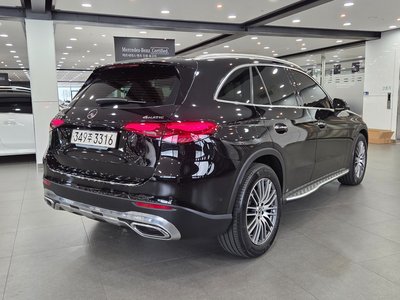 MERCEDES-BENZ GLC - 8