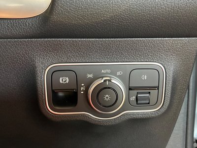2025 Mercedes-BENZ GLB 照片 6