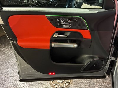 2025 Mercedes-BENZ GLB 缩略图 19