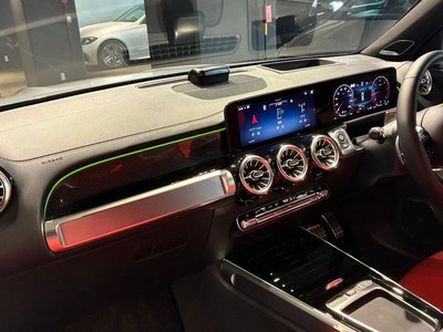 2025 Mercedes-BENZ GLB 缩略图 46