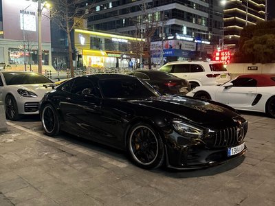 MERCEDES-BENZ GT AMG - 6