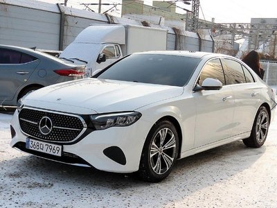 MERCEDES-BENZ E-CLASS - 5
