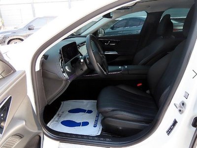 MERCEDES-BENZ E-CLASS - 6