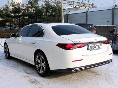 MERCEDES-BENZ E-CLASS - 2