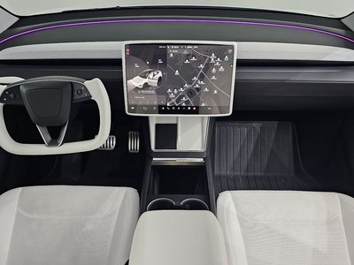 TESLA MODEL Y - 5