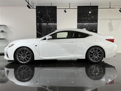 2016 LEXUS RC F 照片 3