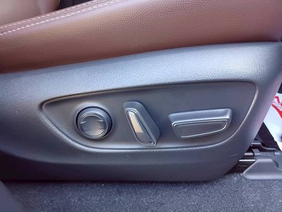 صورة مصغرة 12 لـ 2025 Toyota LAND CRUISER 250