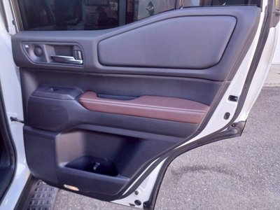 صورة مصغرة 54 لـ 2025 Toyota LAND CRUISER 250