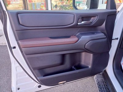 صورة مصغرة 53 لـ 2025 Toyota LAND CRUISER 250