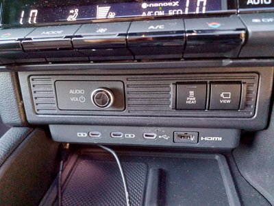 صورة مصغرة 16 لـ 2025 Toyota LAND CRUISER 250