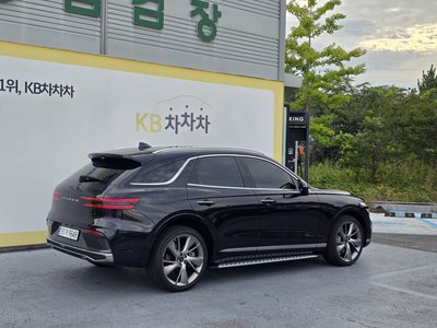 2024 Genesis GV70 photo 5