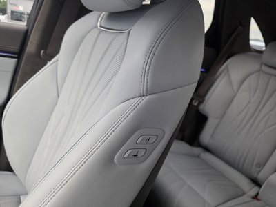 2024 Genesis GV70 thumbnail 13