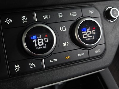 2022 LAND Rover DEFENDER 缩略图 21