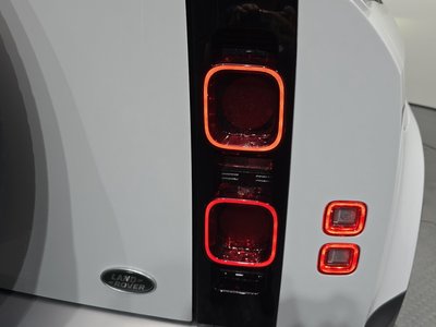 2022 LAND Rover DEFENDER 照片 10