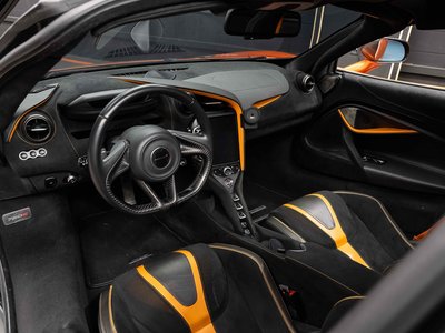 MCLAREN 720S - 7