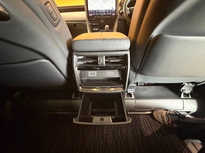 2023 Toyota ALPHARD 缩略图 43