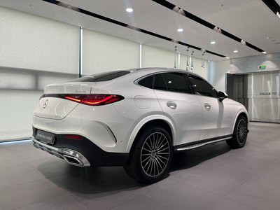 MERCEDES-BENZ GLC - 4