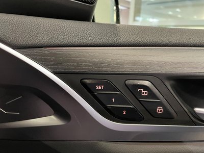 2022 BMW X4 — миниатюра 22