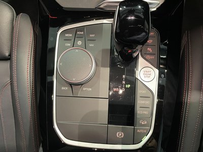 2022 BMW X4 — миниатюра 34