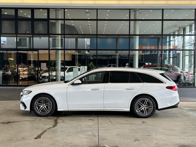 MERCEDES-BENZ E-CLASS - 3
