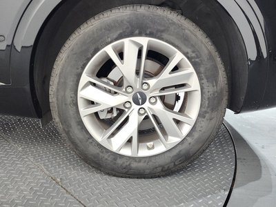 2024 Genesis GV70 photo 8