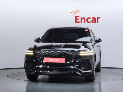 2024 Genesis GV70 photo 2