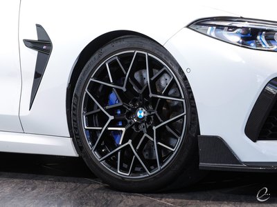 صورة مصغرة 24 لـ 2020 BMW M8 CABRIOLET