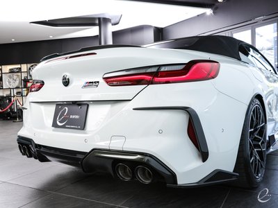 صورة مصغرة 54 لـ 2020 BMW M8 CABRIOLET