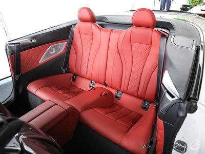 صورة مصغرة 6 لـ 2020 BMW M8 CABRIOLET