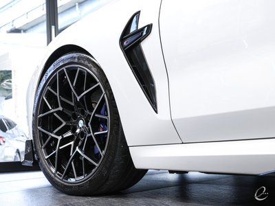 صورة مصغرة 48 لـ 2020 BMW M8 CABRIOLET