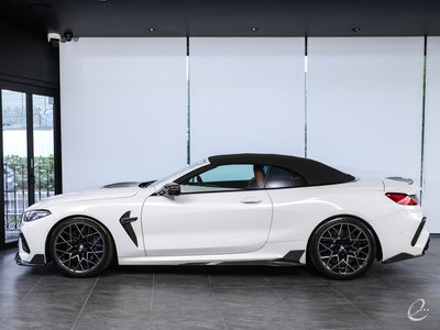 صورة مصغرة 43 لـ 2020 BMW M8 CABRIOLET