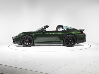 2026 Porsche 911 photo 9