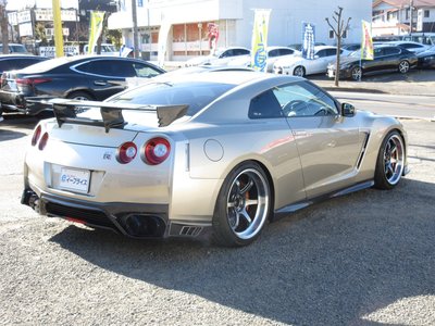 NISSAN GT-R - 9