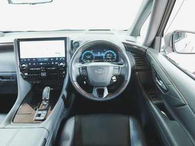2024 Toyota VELLFIRE — миниатюра 17