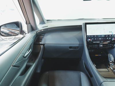 2024 Toyota VELLFIRE — миниатюра 18