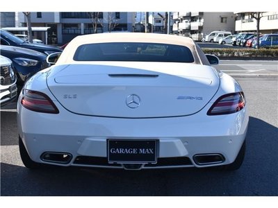 MERCEDES-BENZ SL AMG - 2