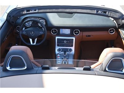 MERCEDES-BENZ SL AMG - 3