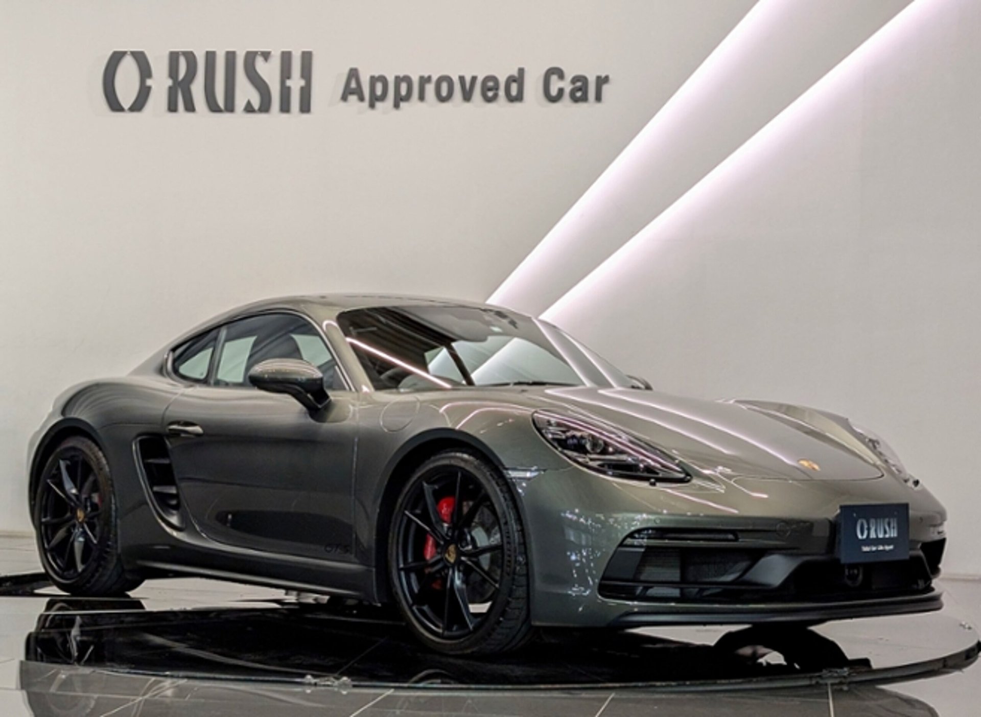 PORSCHE 718 - View 1