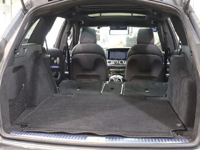 MERCEDES-BENZ E-CLASS - 7