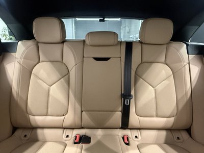 2024 Porsche MACAN — миниатюра 18