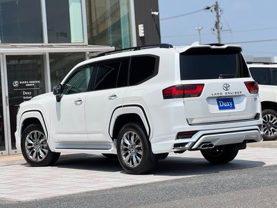 صورة مصغرة 40 لـ 2025 Toyota LAND CRUISER 300