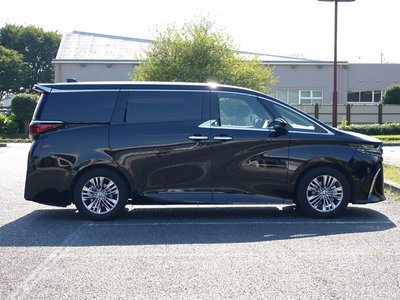 صورة 8 لـ 2025 TOYOTA ALPHARD