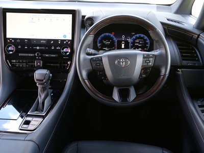 2025 TOYOTA ALPHARD 缩略图 21