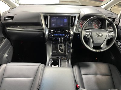 TOYOTA ALPHARD - 3